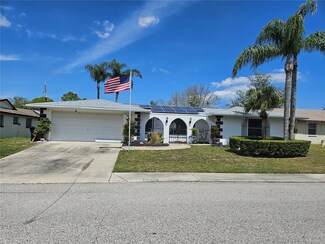9137 Saint Clair Ln, Port Richey, FL 34668