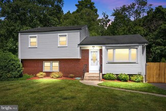 22 Chelmsford Dr, Ewing, NJ 08618