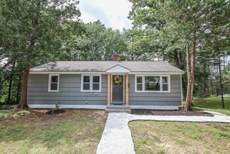 76 Freedom Dr, Franklin, NH 03235