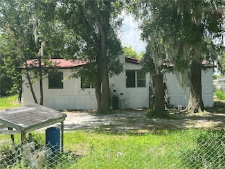 157 Hilton Rd, Bowling Green, FL 33834