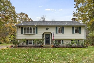15 Tolman Rd, Winchendon, MA 01475