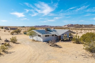 80282 Mesa Dr, Twentynine Palms, CA 92277