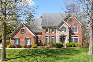 17275 Jeffreys Crossing Ln, Chesterfield, MO 63005