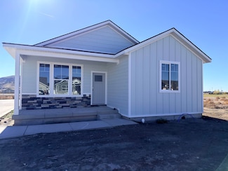 1073 Alpine Ave, Chubbuck, ID 83202