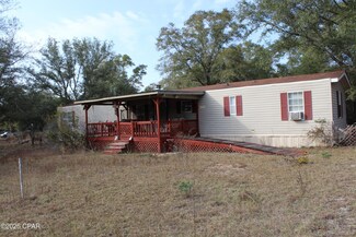 3216 Boone Dr, Vernon, FL 32462