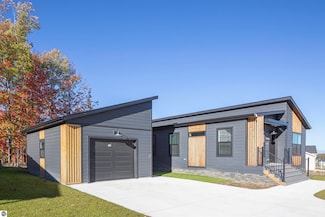 2079 Vista View Dr, Traverse City, MI 49686