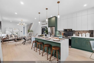 81 Astor Place Unit 2, Jersey City, NJ 07304