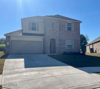 513 Broussard Hill Dr, Broussard, LA 70518