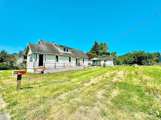 1202 W Perry St, Aberdeen, WA 98520