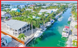 857 Caribbean Dr E, Summerland Key, FL 33042