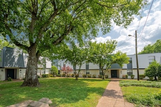 126 Walton Ferry Rd Unit F8, Hendersonville, TN 37075