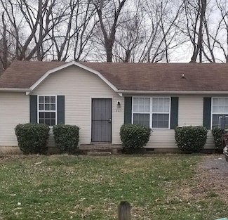 203 Creekside Dr, Clarksville, TN 37042