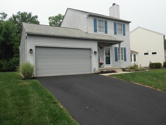 8471 Olenbrook Dr, Lewis Center, OH 43035