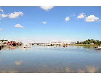 26 Newport St, Marshfield, MA 02050