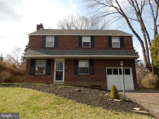 521 Paper Mill Rd, Oreland, PA 19075