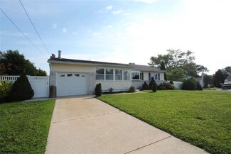 9 Highland Ave, Marmora, NJ 08223