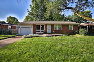 618 Roanoke Dr, Edwardsville, IL 62025
