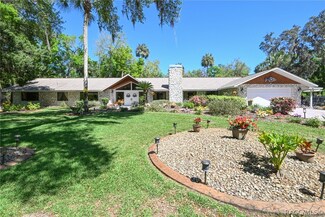 10594 N Dawnflower Point, Crystal River, FL 34428