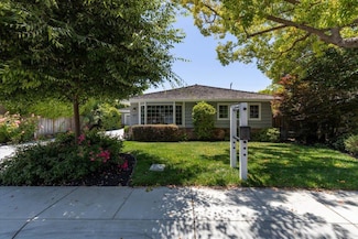 471 Claremont Way, Menlo Park, CA 94025