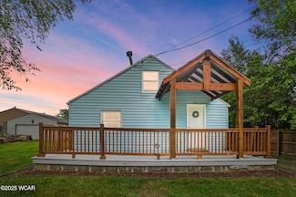 906 Daniels Ave, Lima, OH 45805