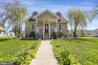 118 Beach St, Blanchard, PA 16826