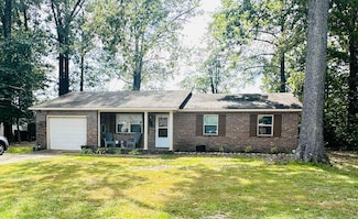 1609 Runnymead Ave SW, Decatur, AL 35601