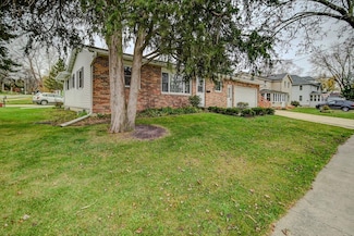 304 W Polk St, Waterloo, WI 53594