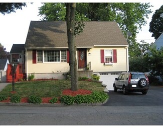 114 Genesee St Unit 116, Lawrence, MA 01843