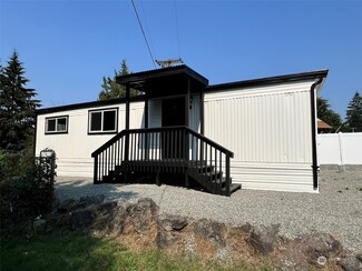 2115 Rocky Point Rd NW Unit 1A, Bremerton, WA 98312