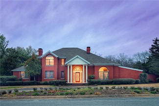 2356 N Primrose Ln, Fayetteville, AR 72703