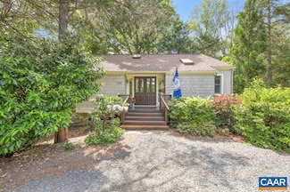 213 Turkey Ridge Rd, Charlottesville, VA 22903