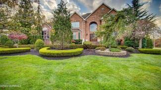 350 Salinger Ct, Morganville, NJ 07751