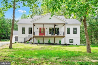 9653 Woodbrook Ln, Midland, VA 22728