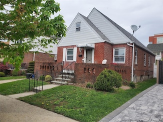 57-35 Parsons Blvd Unit House, Flushing, NY 11365