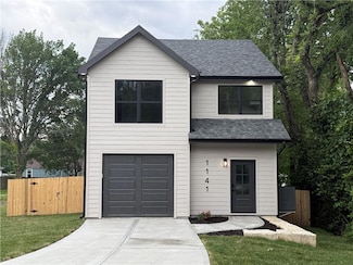 1141 Walnut Ave, Osawatomie, KS 66064