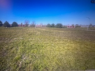 298-301 Clover Cir, Minooka, IL 60447