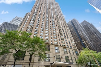 401 E Ontario St Unit 2903, Chicago, IL 60611