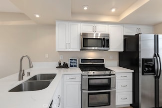 2410 W Orangethorpe Ave Unit 5, Fullerton, CA 92833