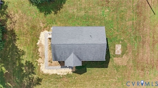 19441 York Rd, West Point, VA 23181