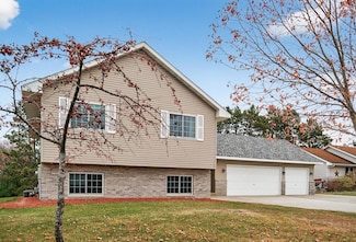 25705 18th St W, Zimmerman, MN 55398