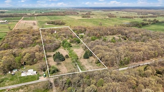 1867 Lawrence 1110, Miller, MO 65707