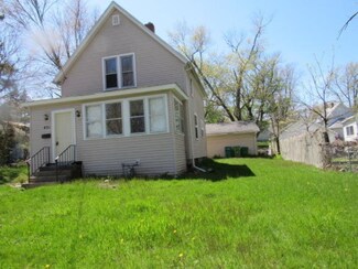431 22nd St N, Springfield, MI 49037