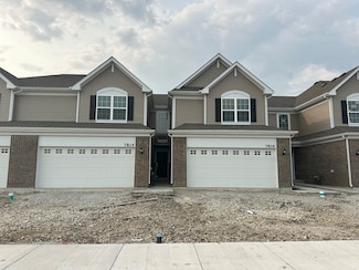 7823 Nightshade Ln, Joliet, IL 60431