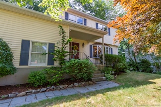 181 Castle Rd, Bristol, CT 06010