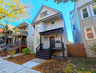 2437 W Leland Ave, Chicago, IL 60625