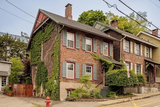 5 Railroad Ave, Cold Spring, NY 10516