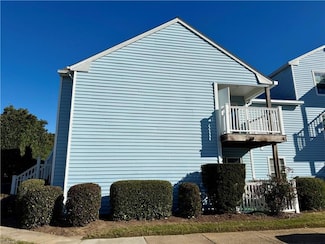 2134 Advent Ct, Virginia Beach, VA 23454