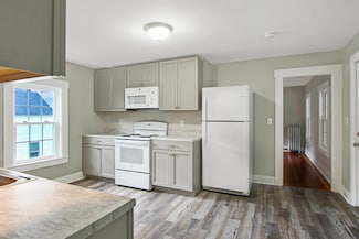 35 Souhegan St Unit 2, Milford, NH 03055