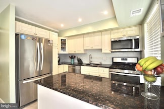 11841 Academy Rd Unit B, Philadelphia, PA 19154
