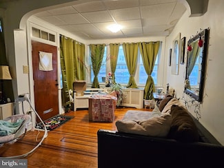 3476 Saint Vincent St, Philadelphia, PA 19149